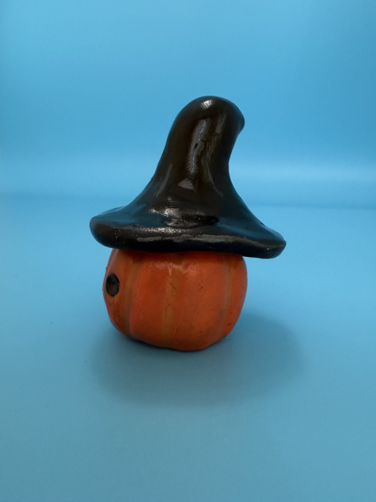 Desk Dweller — Bewitched Pumpkin - GnomeNGarden