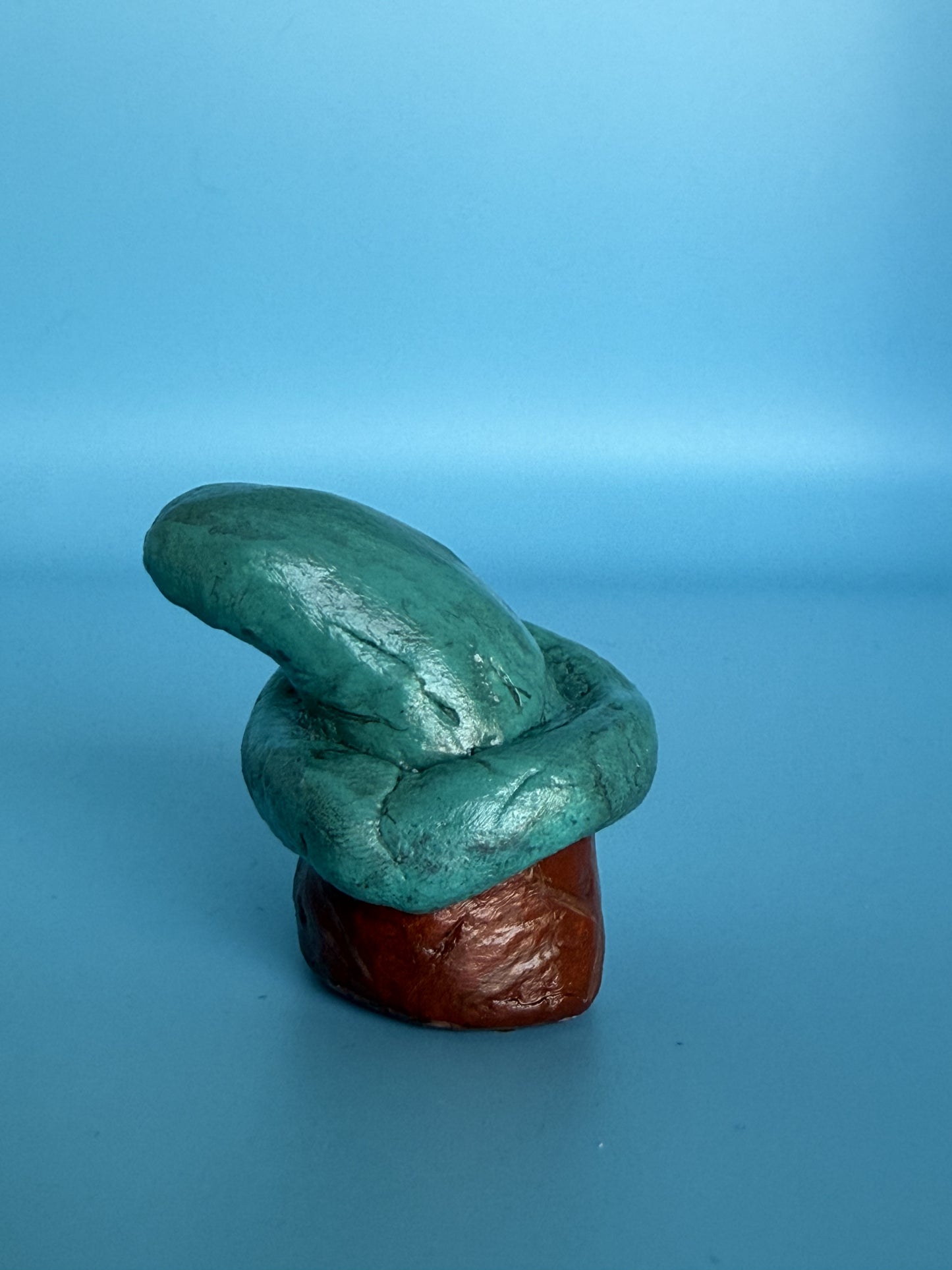 Desk Dweller Gnome — Aqua Hat, Brown Robes - GnomeNGarden
