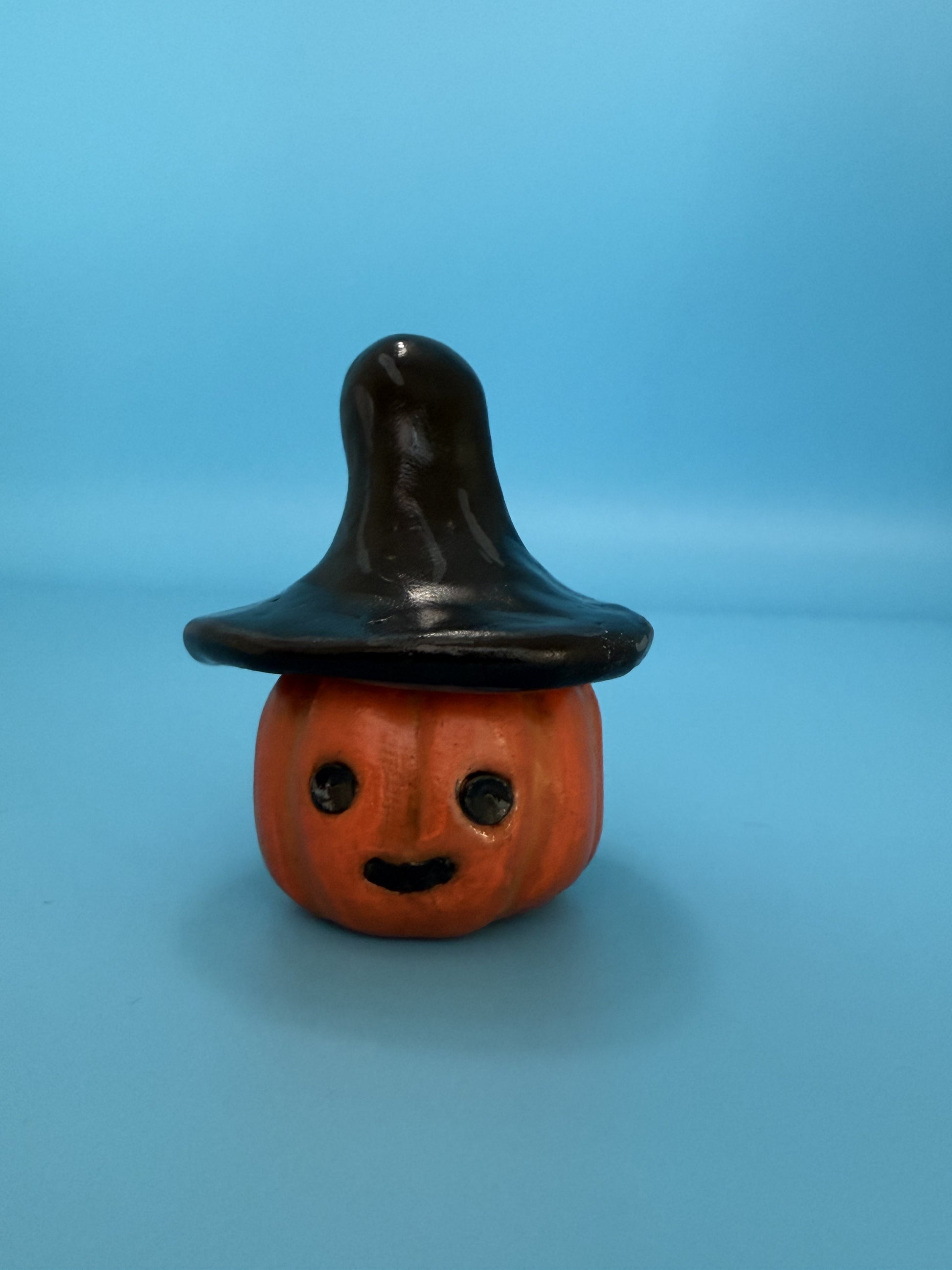 Desk Dweller — Bewitched Pumpkin - GnomeNGarden